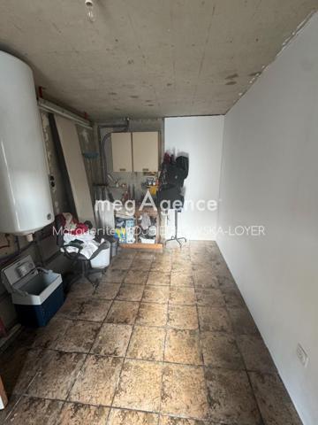 Maison à ALENCON, 61000 - 5 pièces 90m²