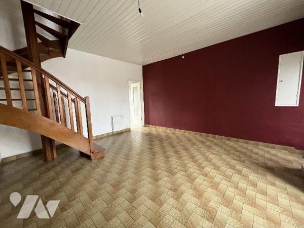 MAISON D'HABITATION A VENDRE