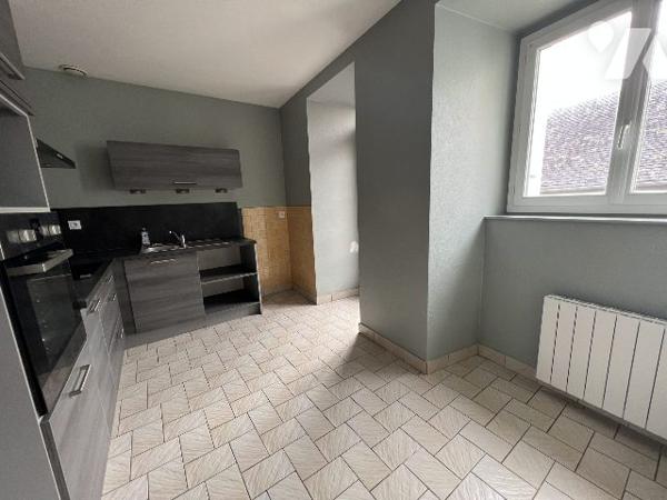 MAISON D'HABITATION A VENDRE