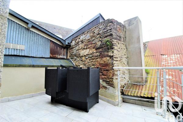 Maison de ville 5 pièces de 106 m² à Saint-James (50240)