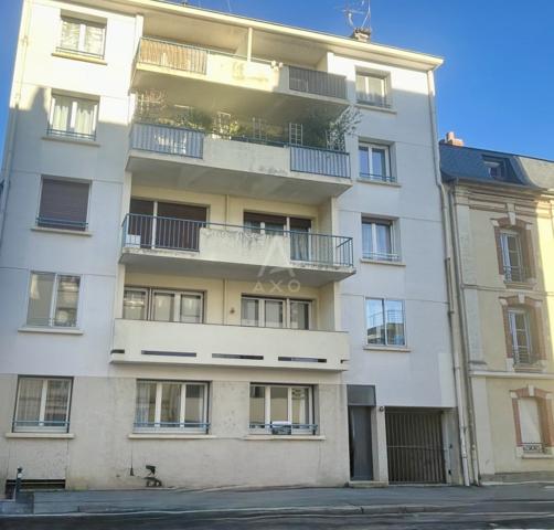 Rennes Saint-Hélier – rue Dupont des Loges Appartement rénové 81 m² – 2 à 3 chambres – Garage fermé