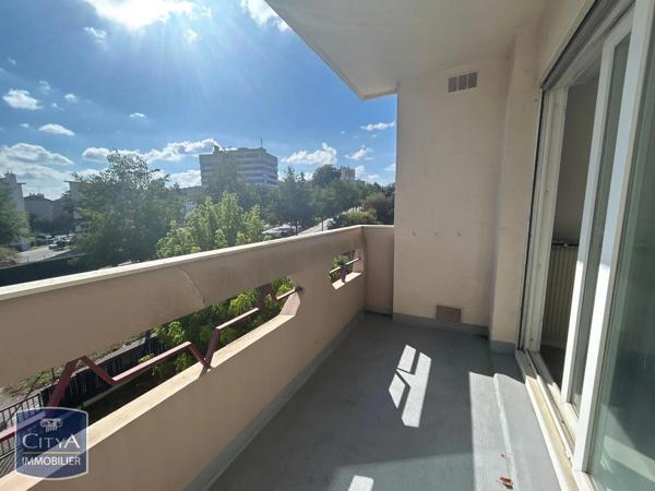 Appartement à louer 2 pièces 44.29m² Limoges (87000)