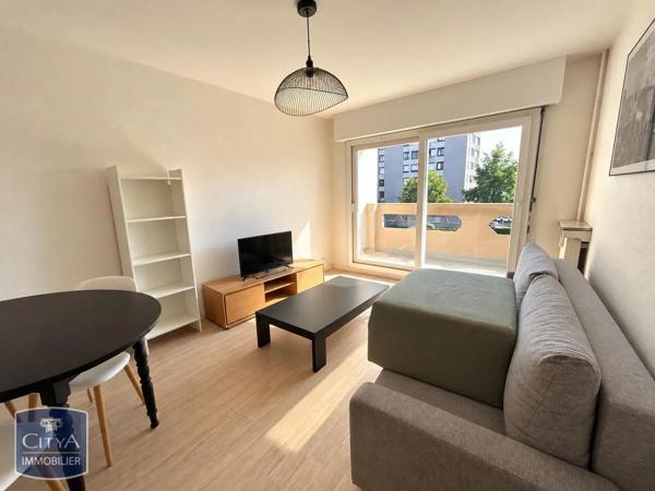 Appartement à louer 2 pièces 44.29m² Limoges (87000)