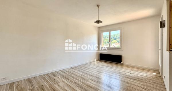 À vendre Appartement 2 pièces 45 m² - Decazeville 12300