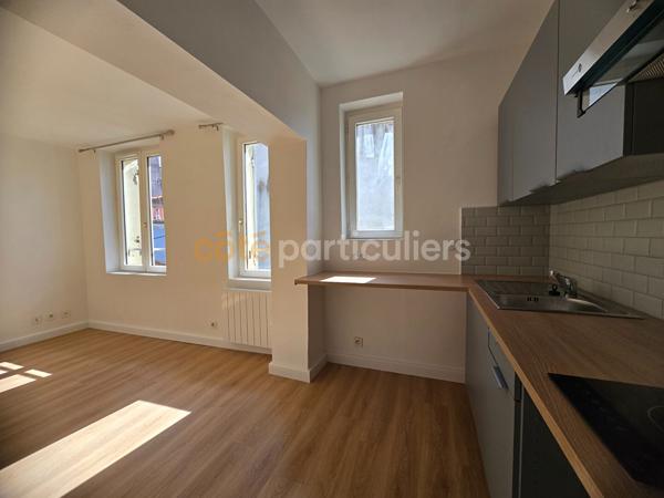 Location
                Appartement30,3 m² - 2 Pièces -
                    AGEN (47000)
