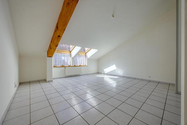 Appartement 2 pièces à vendre à Saint Alban Leysse - Bon état, proche commodités