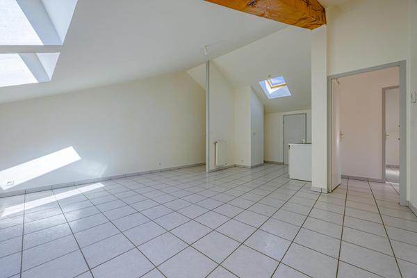 Appartement 2 pièces à vendre à Saint Alban Leysse - Bon état, proche commodités