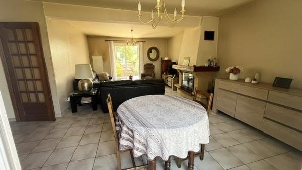 Vente / Maison traditionnelle à Bois-d'Arcy (78390)