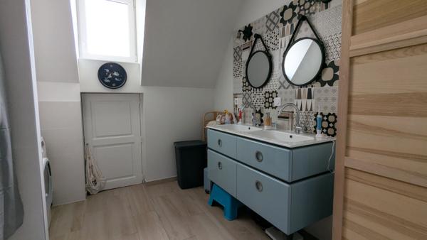 ACHAT-VENTE LAVAL Maison/Appartement hyper centre