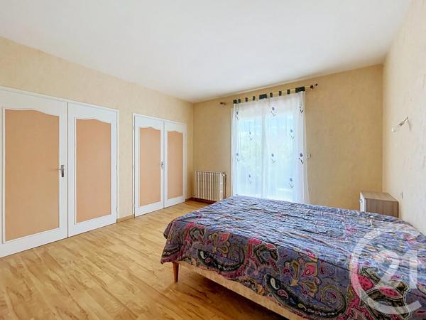 Maison à vendre  4 pièces - 135 m 2   CINTEGABELLE  - 31