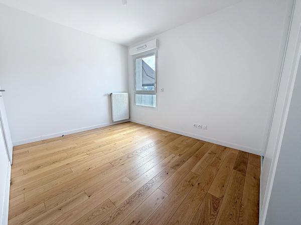 T2 récent 44 m² avec terrasse + cave – Résidence sécurisée (2019) – Proche centre-ville