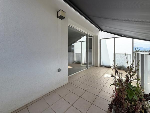 T2 récent 44 m² avec terrasse + cave – Résidence sécurisée (2019) – Proche centre-ville