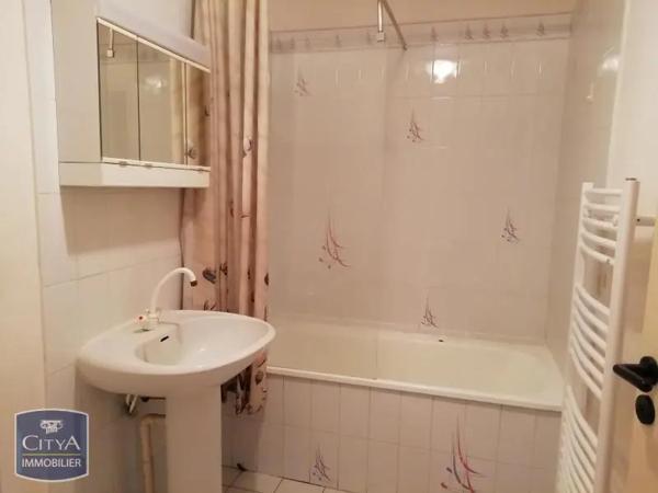 Maison à louer 3 pièces 53.51m² Bouchemaine (49080)