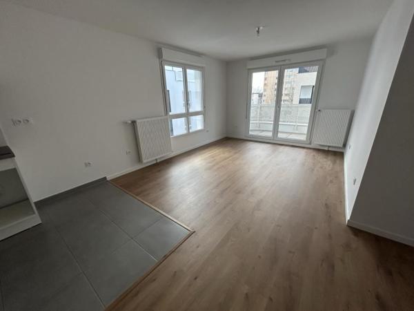 Location Appartement 3 pièces 61.3 m² - Alfortville 94140