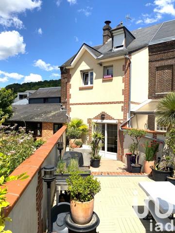 Maison de ville 5 pièces de 95 m² à Saint-Léger-du-Bourg-Denis (76160)