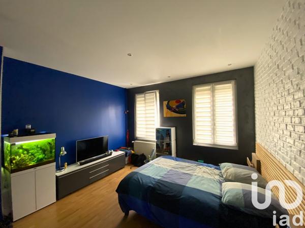 Maison de ville 5 pièces de 95 m² à Saint-Léger-du-Bourg-Denis (76160)