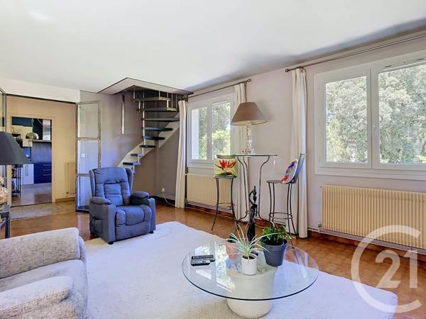 Maison à vendre  6 pièces - 157 m 2   ST GELY DU FESC  - 34