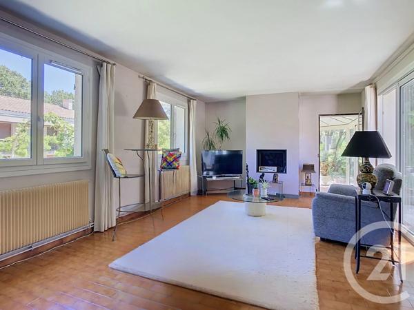 Maison à vendre  6 pièces - 157 m 2   ST GELY DU FESC  - 34