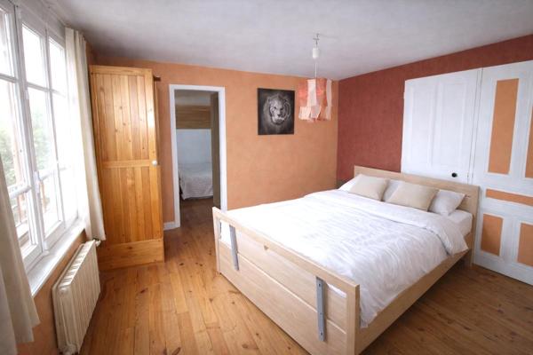 Maison 4/5 pièces, 97,28m², terrain 384, garage, cave