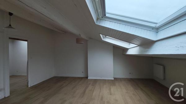 Appartement F1 Bis à vendre  2 pièces - 32,70 m2 SAINTES - 17