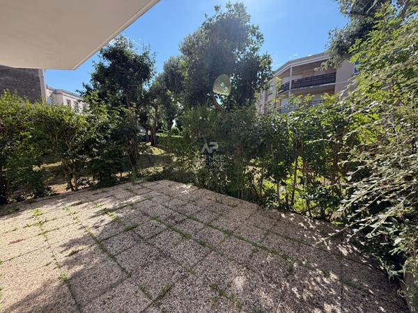 Appartement Cergy 2 pièce(s) 46.39 m2 171 000 € **  - Référence  2328