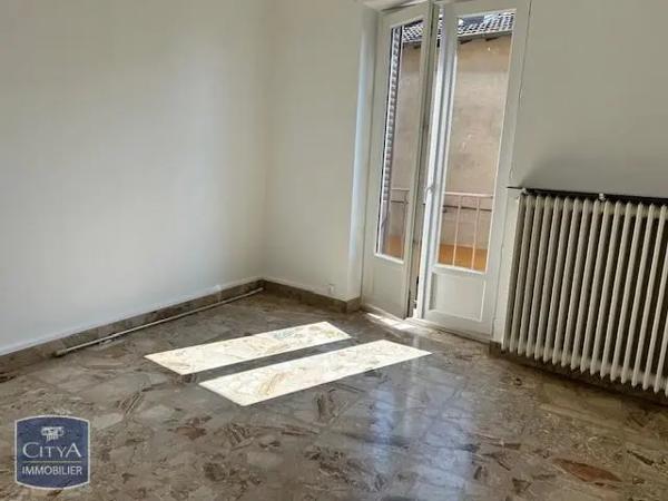 Appartement à louer 3 pièces 91m²