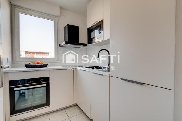 immeuble 2020, beau T3 ensoleillé avec s a terrasse