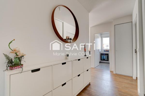 immeuble 2020, beau T3 ensoleillé avec s a terrasse