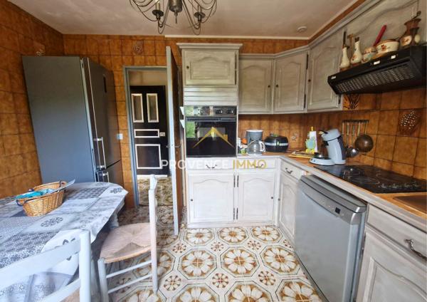 Lambesc (13410) Maison à la campagne + annexe type T3