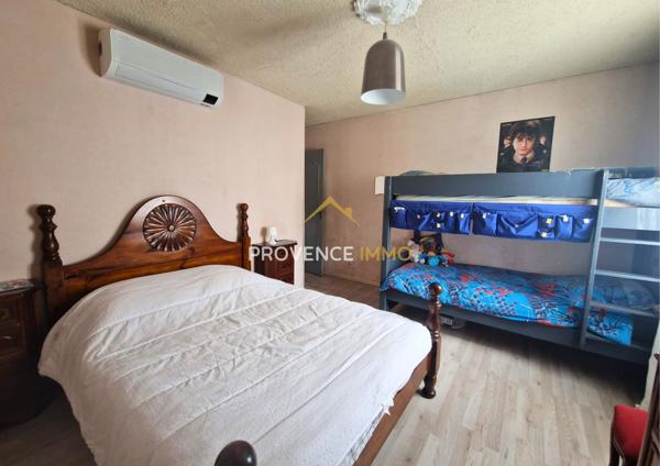 Lambesc (13410) Maison à la campagne + annexe type T3