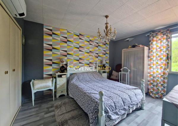 Lambesc (13410) Maison à la campagne + annexe type T3