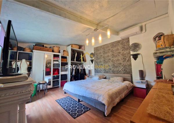 Lambesc (13410) Maison à la campagne + annexe type T3