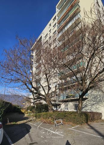 T4 DERNIER ETAGE VUE IMPRENABLE GRENOBLE