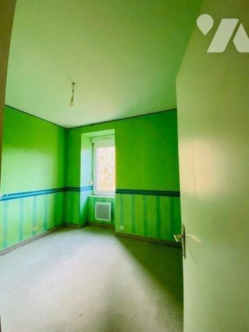 A Vendre à Perros-Guirec (22700) en Côtes-d'Armor (22), un appartement de type 3 au premier éta...