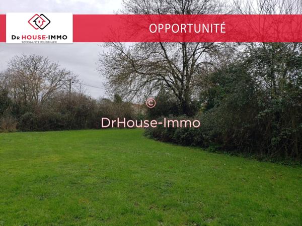 Terrain à vendre de 1 793 m²