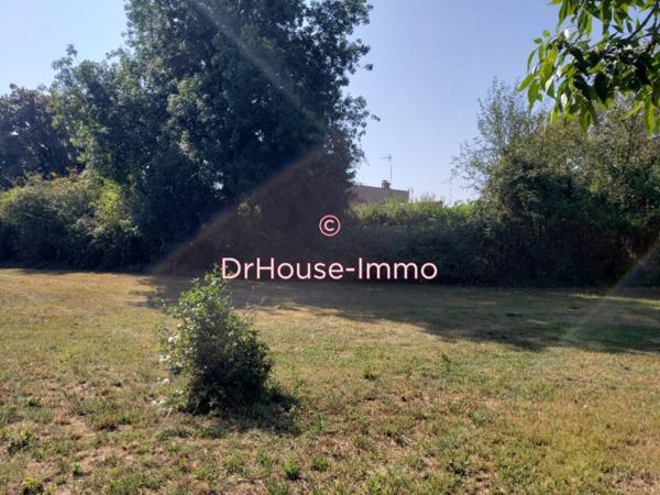 Terrain à vendre de 1 793 m²