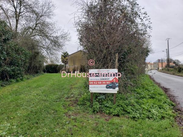 Terrain à vendre de 1 793 m²