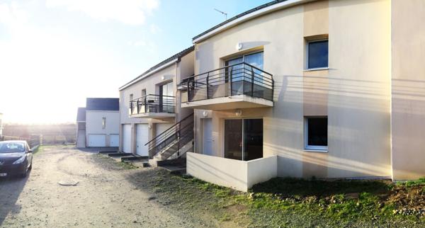SAINTE LUCE T2 AVEC BALCON,  
Sainte luce sur loire 44980