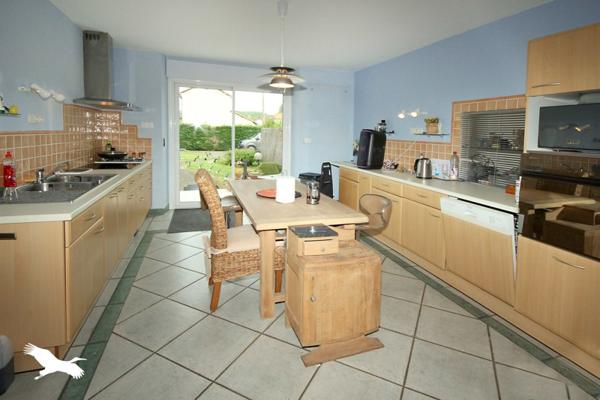 Maison à vendre |  Saint-Astier |  4 pièces | 200 m²