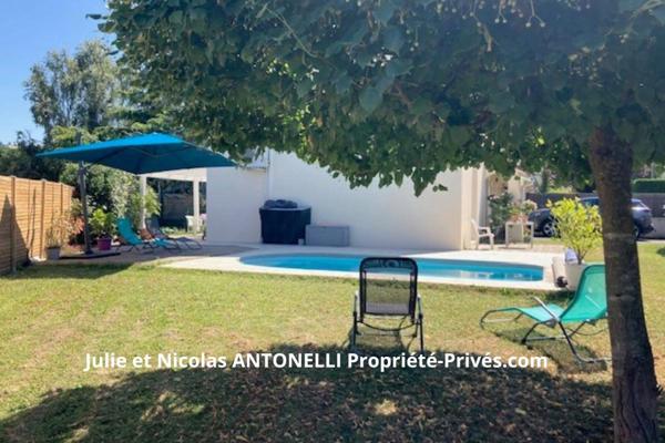 Villars 42390 Maison  89m² 3 chambres garage sur 564m² de terrain avec piscine enterrée