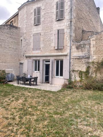 Maison Niort 7 pièce(s) 208 m2