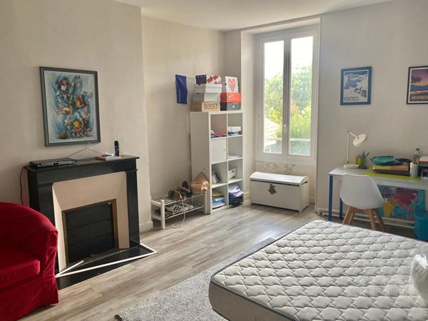 Maison Niort 7 pièce(s) 208 m2