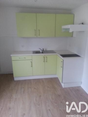 Immeuble à vendre 98 m² Hermes