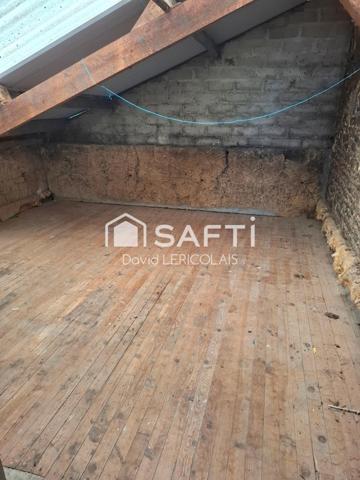 BELLE MAISON EN PIERRES A RAFRAICHIR