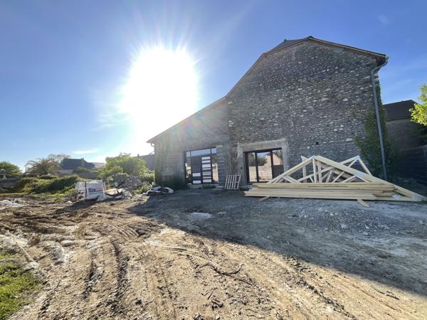 Grange de Caractère à réinventer - 355 m2 - ASSAT