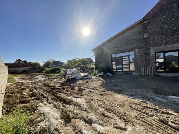 Grange de Caractère à réinventer - 355 m2 - ASSAT