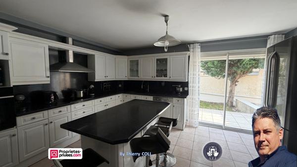 MAISON INDIVIDUELLE 4 CHAMBRES VENISSIEUX  147.31 m2