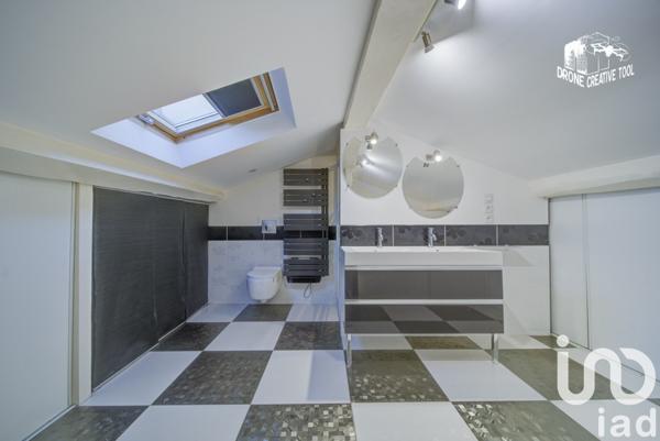 Appartement 5 pièces de 113 m² à Nancy (54000)