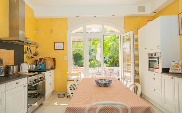 Maison à vendre    5 pièces •  Istres