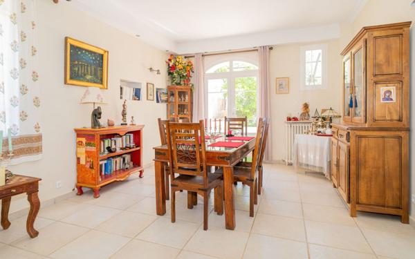 Maison à vendre    5 pièces •  Istres